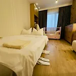 Big Nest - Artitude Apartments